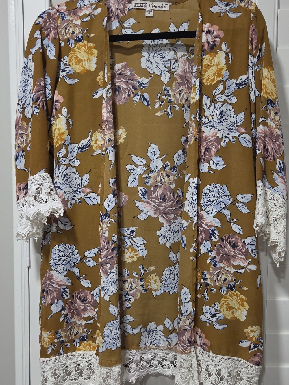 Gypsies & Moondust Floral Lace-Trim Kimono — Mustard, White, Pink, Blue